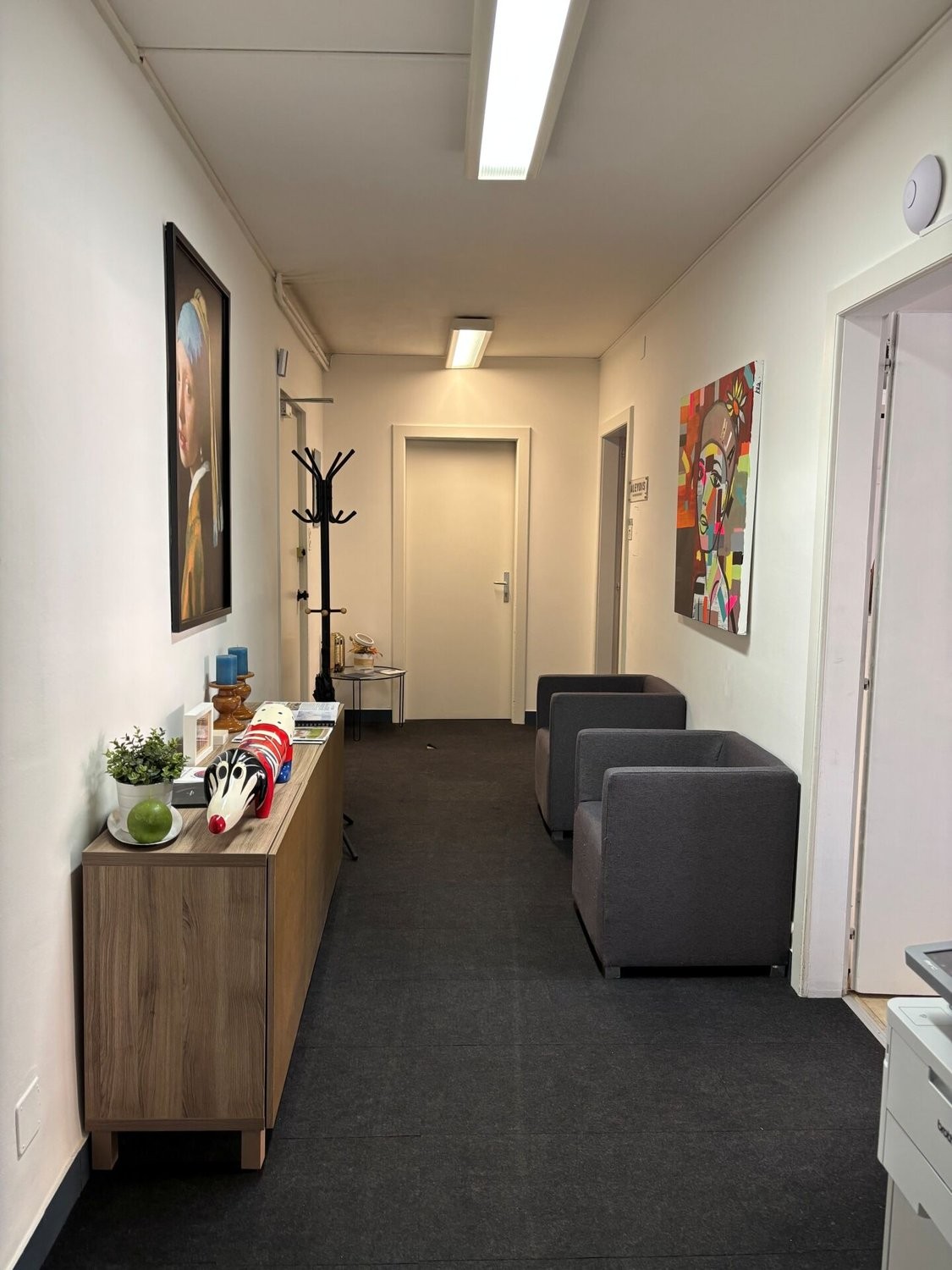 117m² office