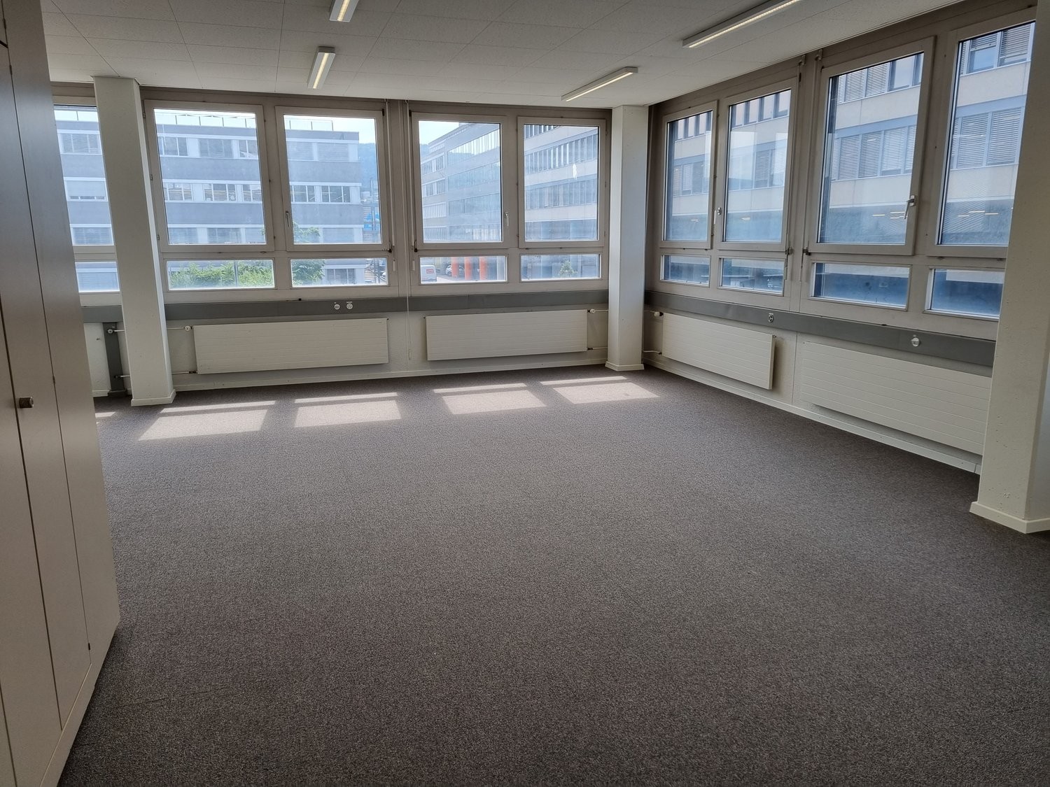 Office, Foto 3 von 5