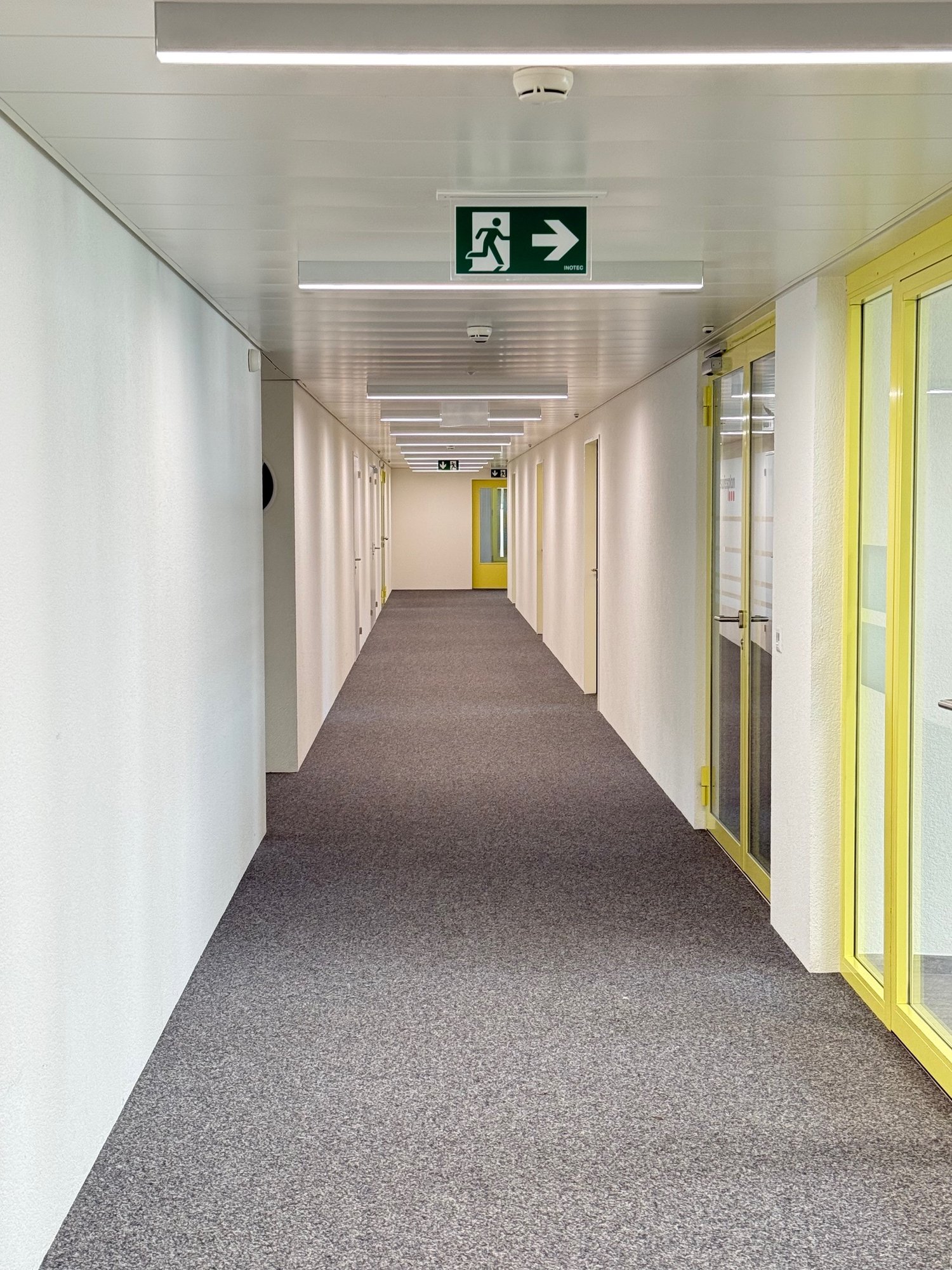 168m² office, Foto 9 von 9