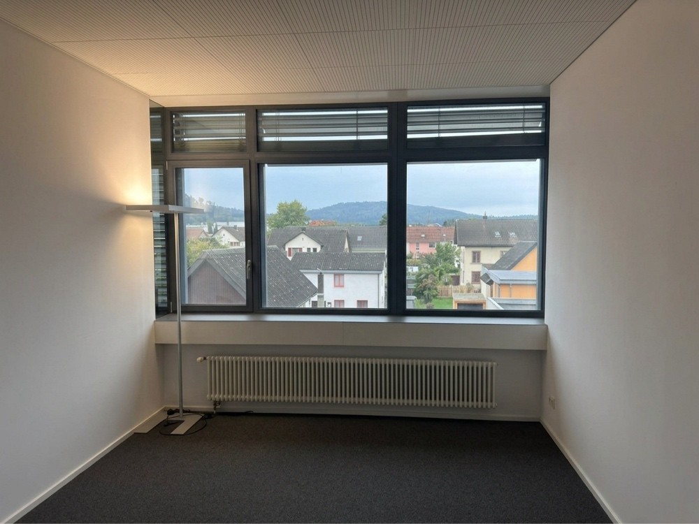 Bureau de 22m², photo 1 sur 6