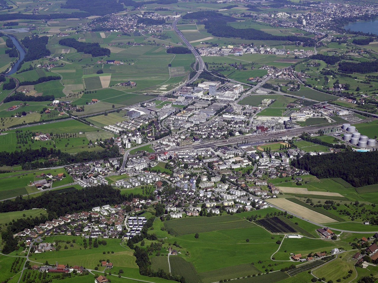 150m² office