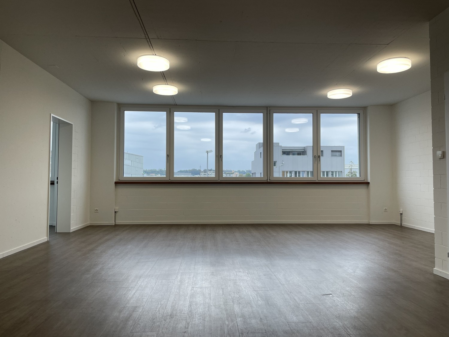 82m² office, Foto 2 von 6