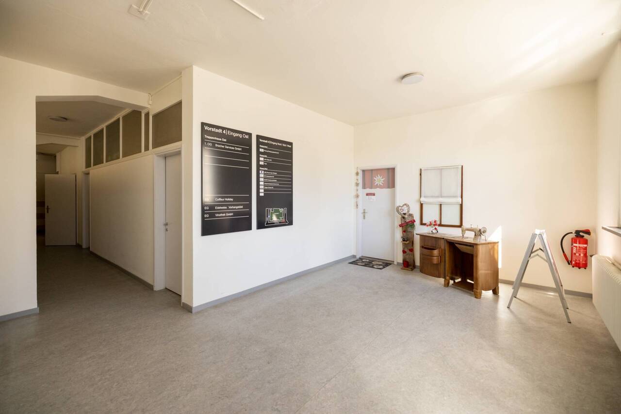 100m² commercial, Foto 4 von 9