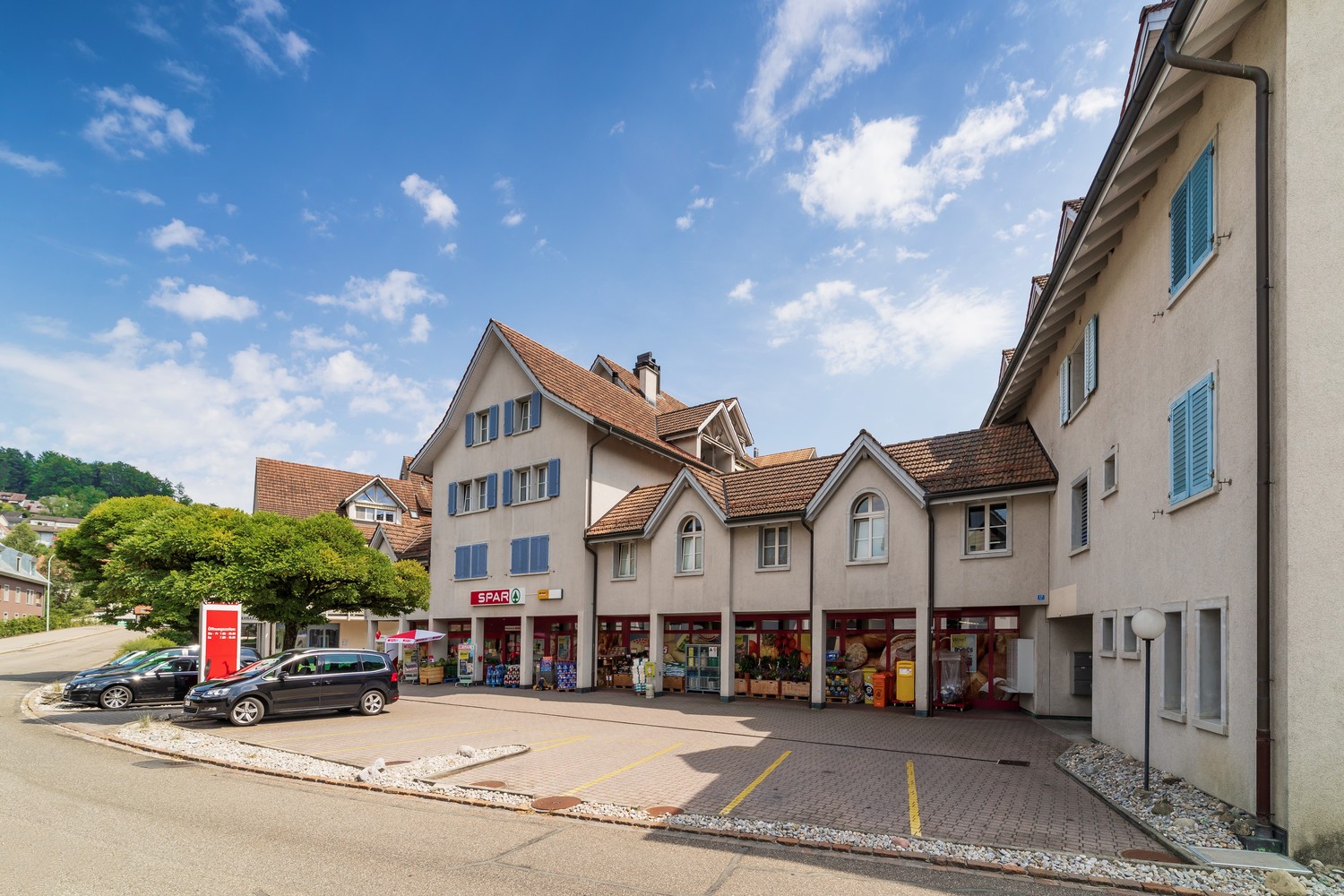 68m² office