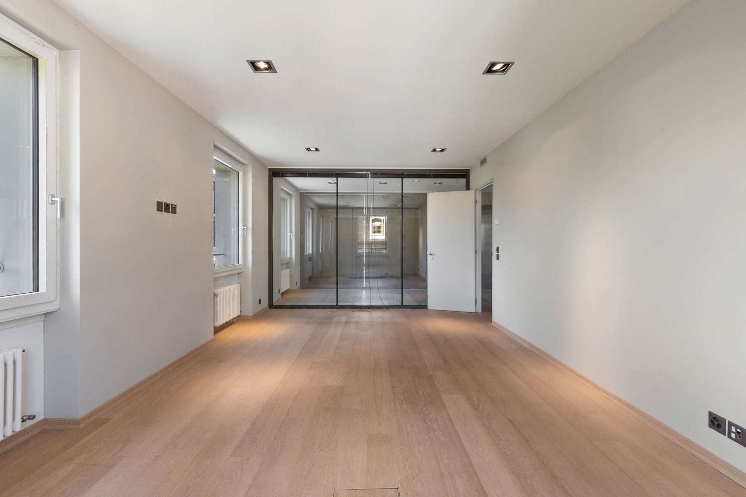 206m² Büro, Foto 9 von 10