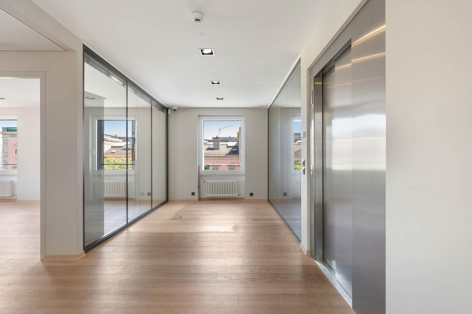 206m² Büro, Foto 5 von 10
