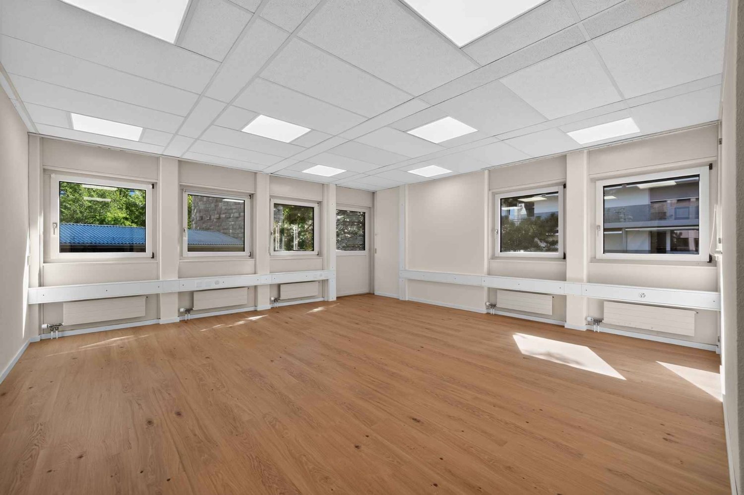 80m² Büro