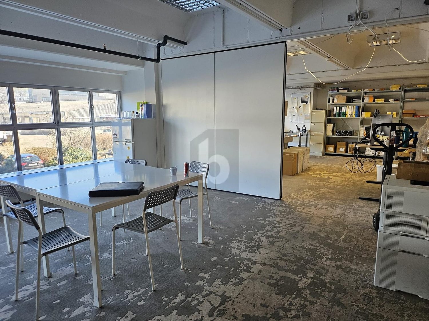 1000m² storage room