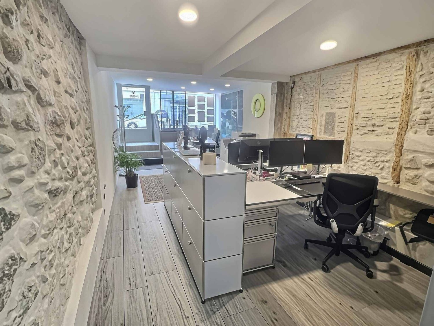 60m² Büro, Foto 1 von 4