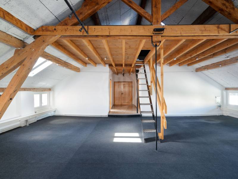 192m² Büro