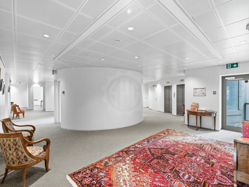 960m² Büro, Foto 7 von 10
