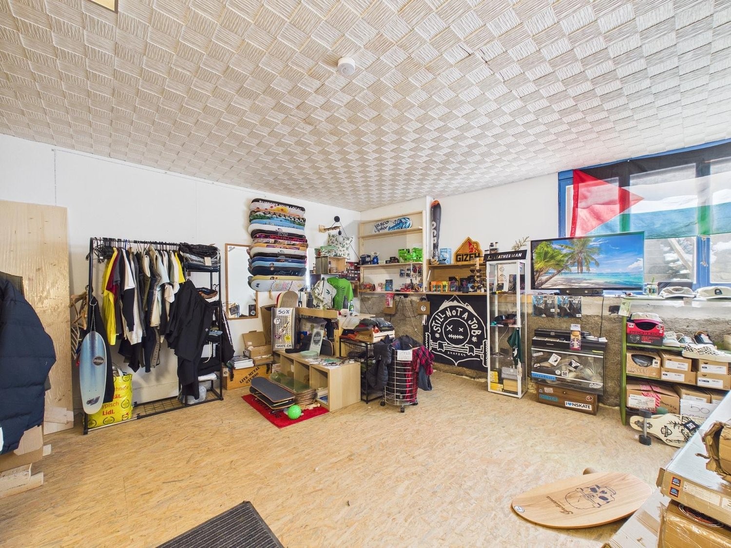 27m² office