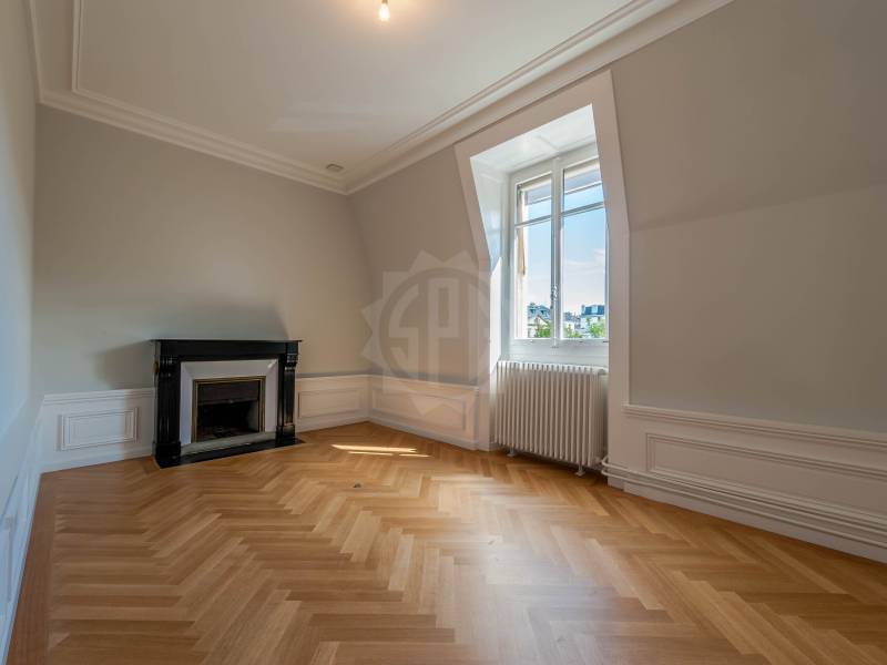 579m² Büro
