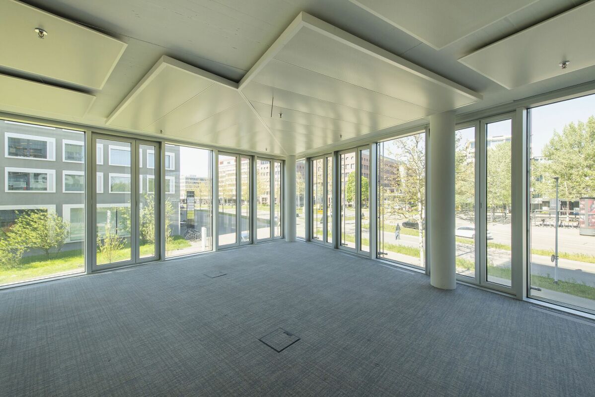 1500m² office