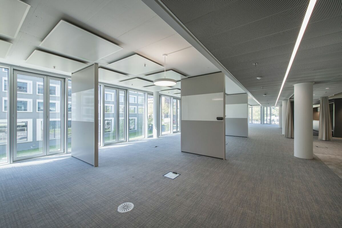 1500m² office