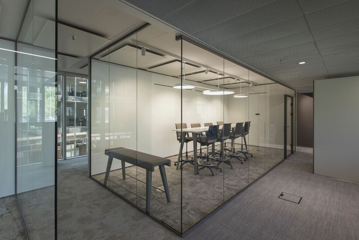 1500m² office