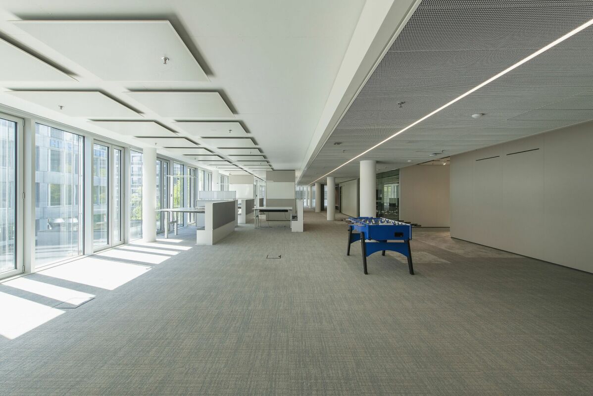 1500m² office