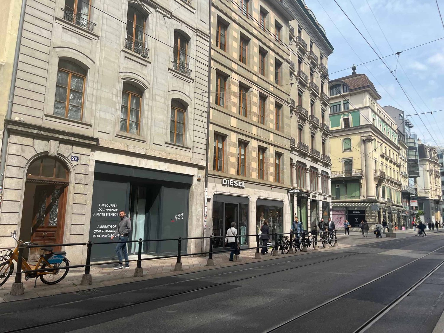 177m² Büro, Foto 2 von 7