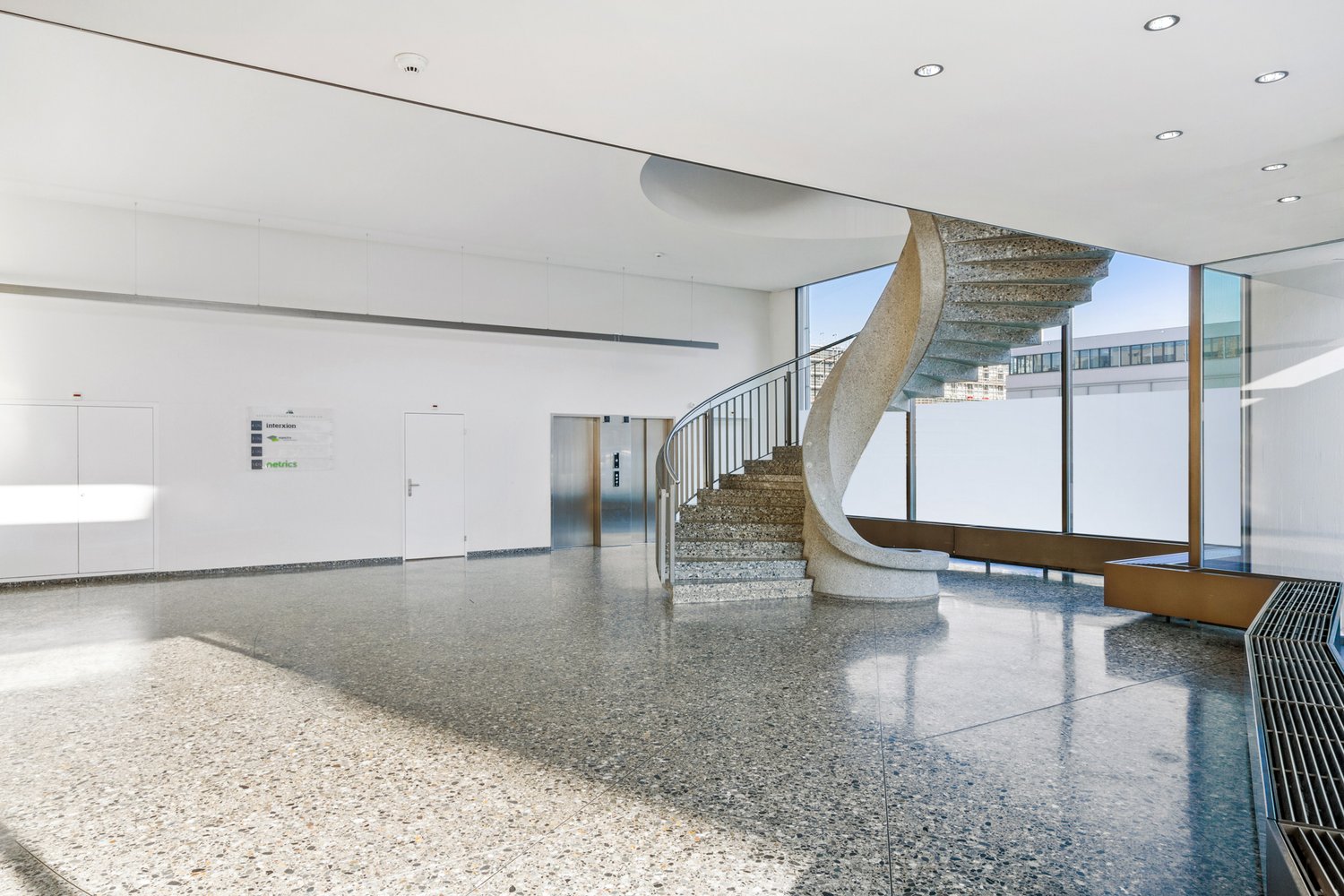 805m² office, Foto 9 von 10