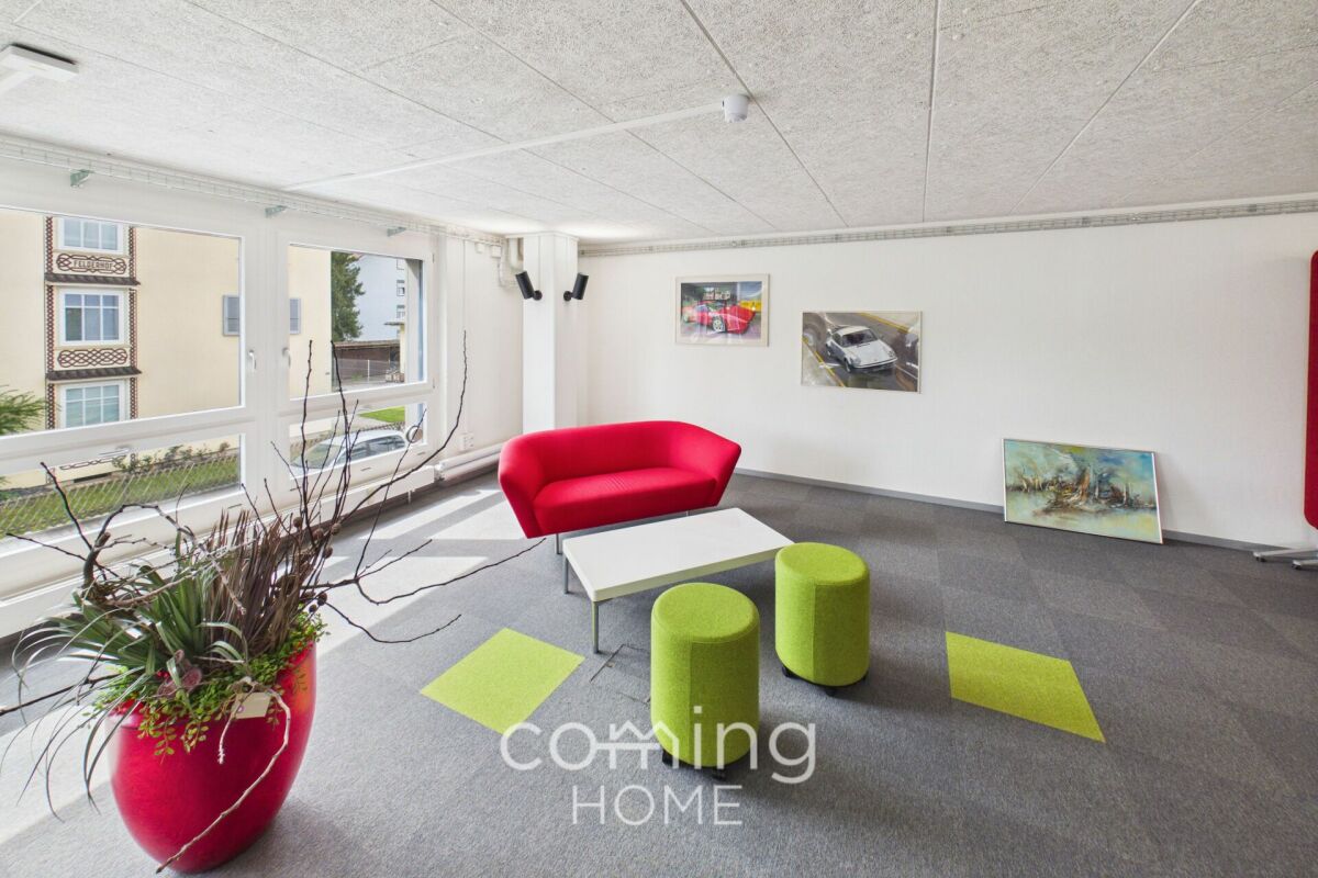 230m² commercial