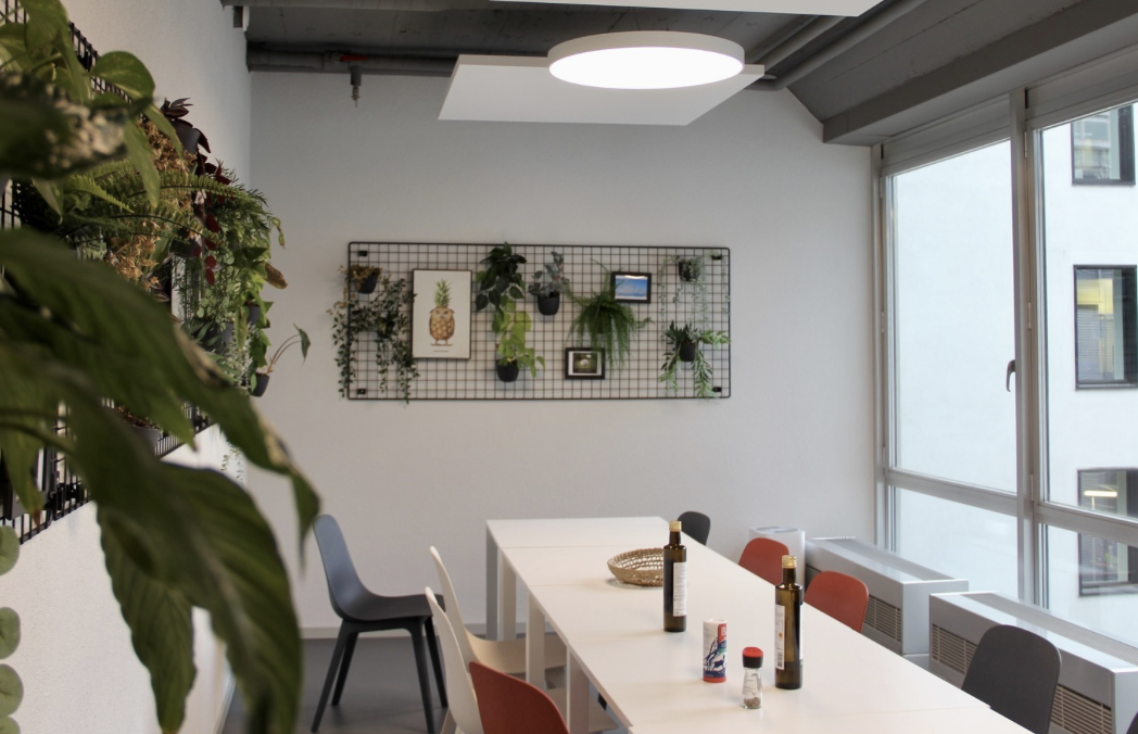 22m² office