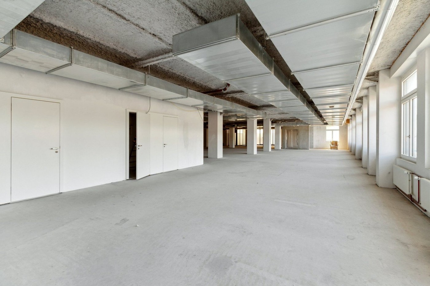 909m² Laden, Foto 8 von 10