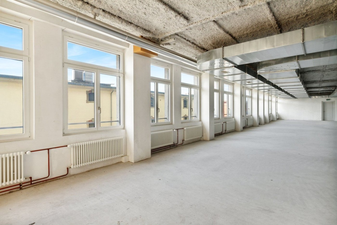 909m² Laden, Foto 4 von 10