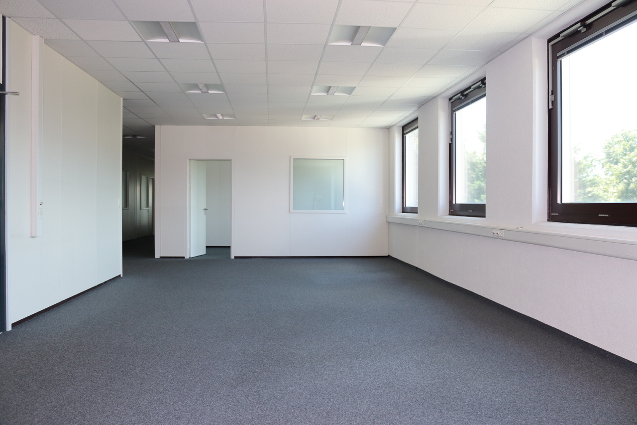 380m² Büro