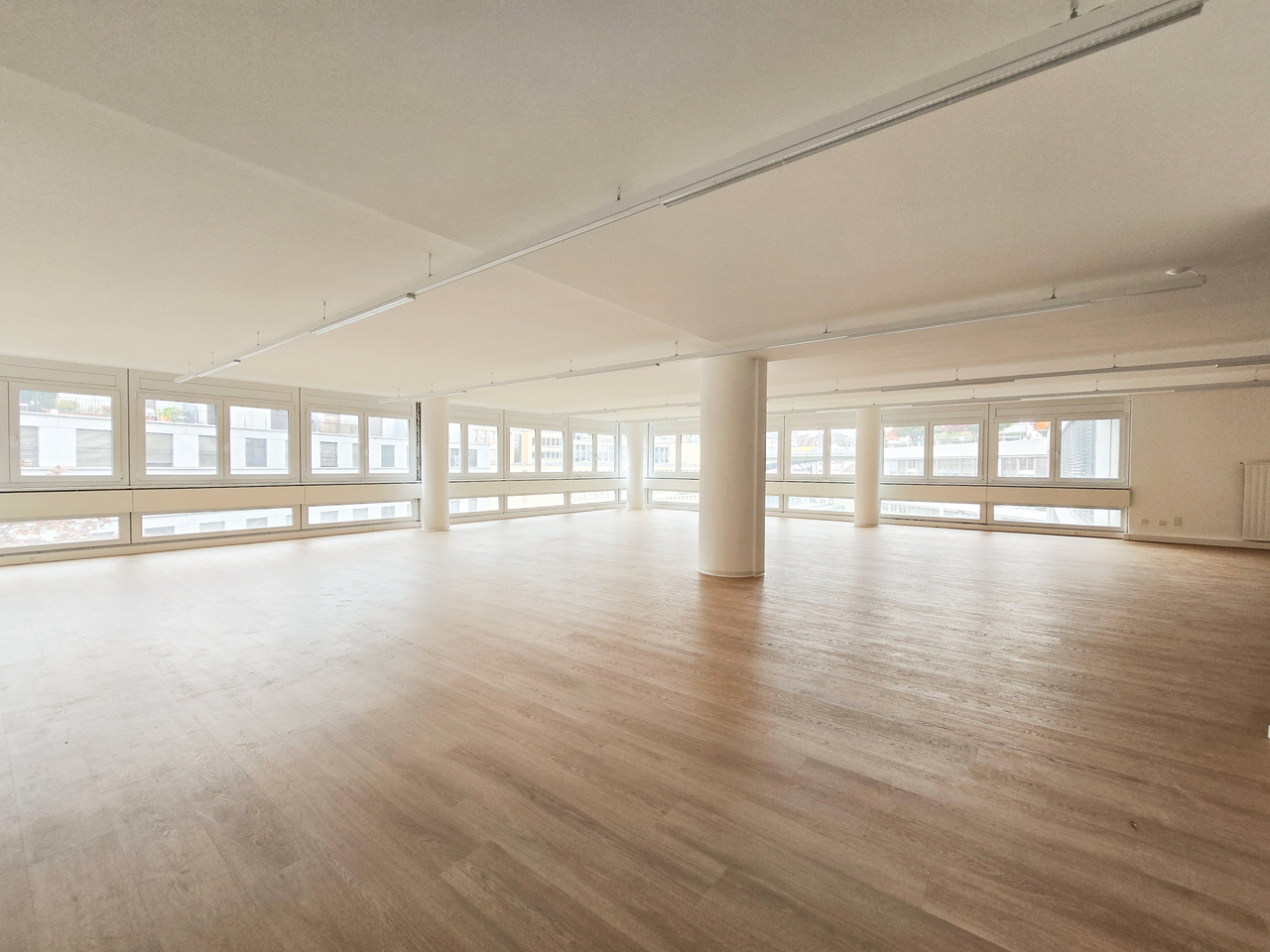 230m² Büro