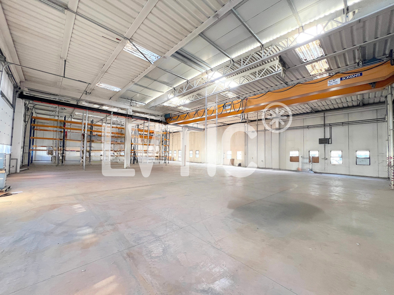 2000m² Industrieobjekt
