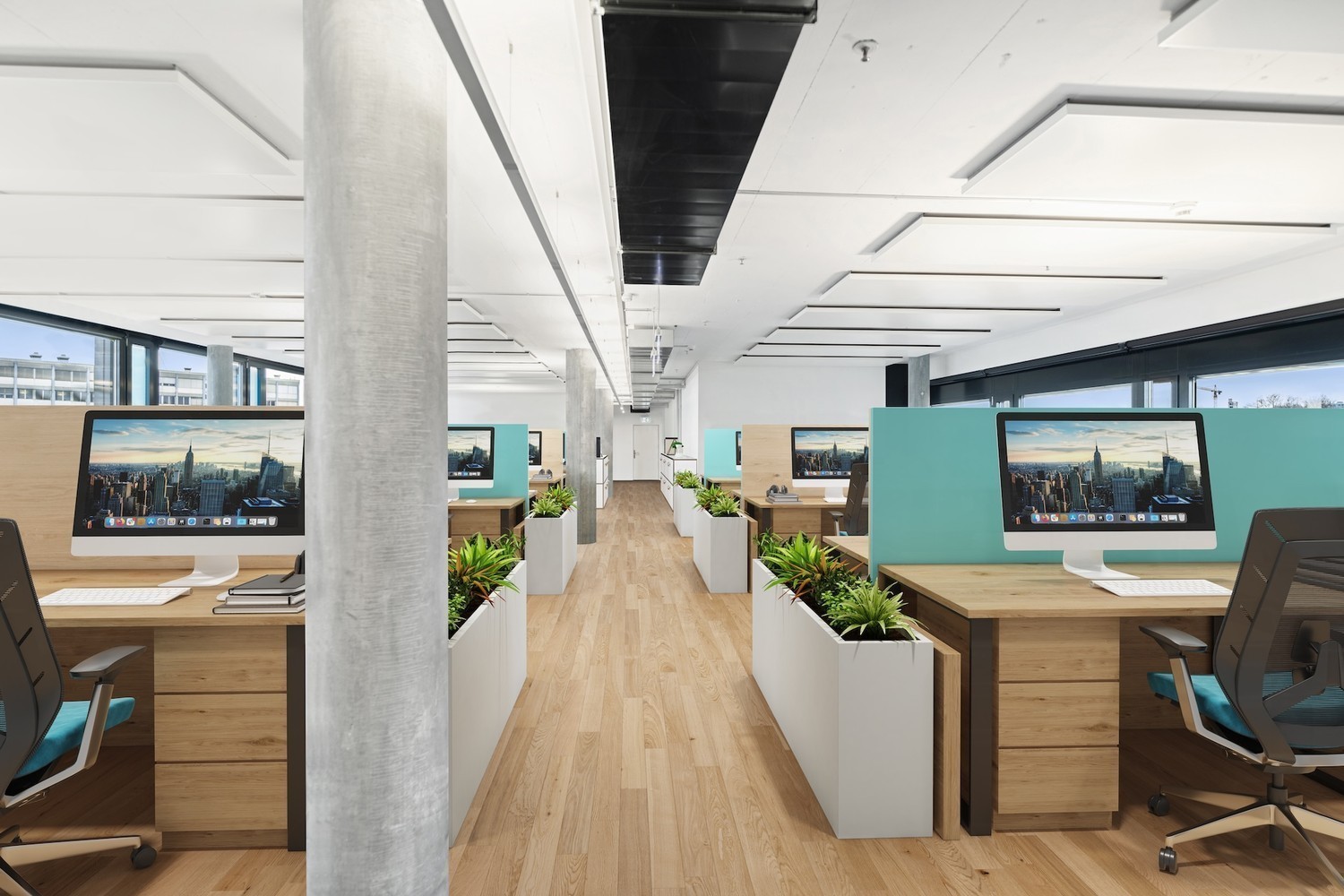 600m² office