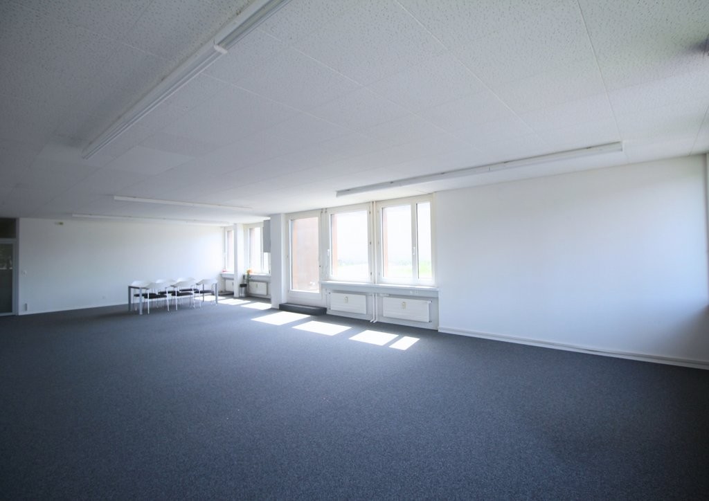 95m² office, Foto 3 von 6
