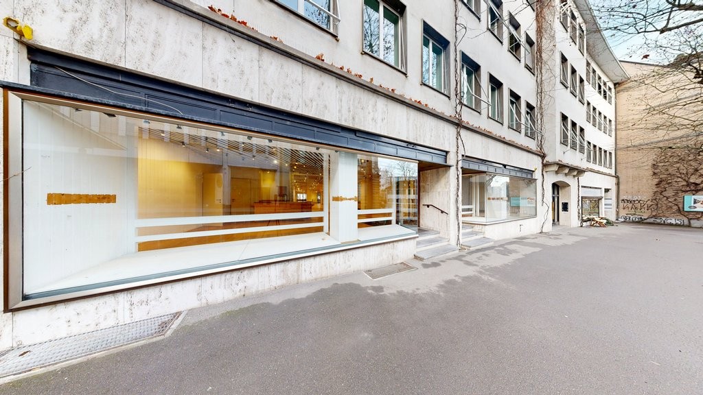 296m² shop, Foto 2 von 10