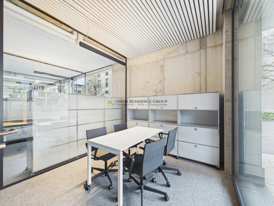 100m² office