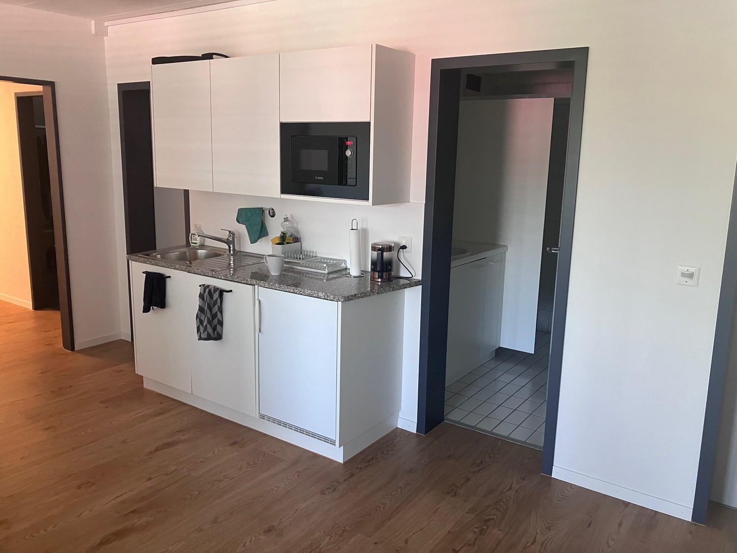 85m² office