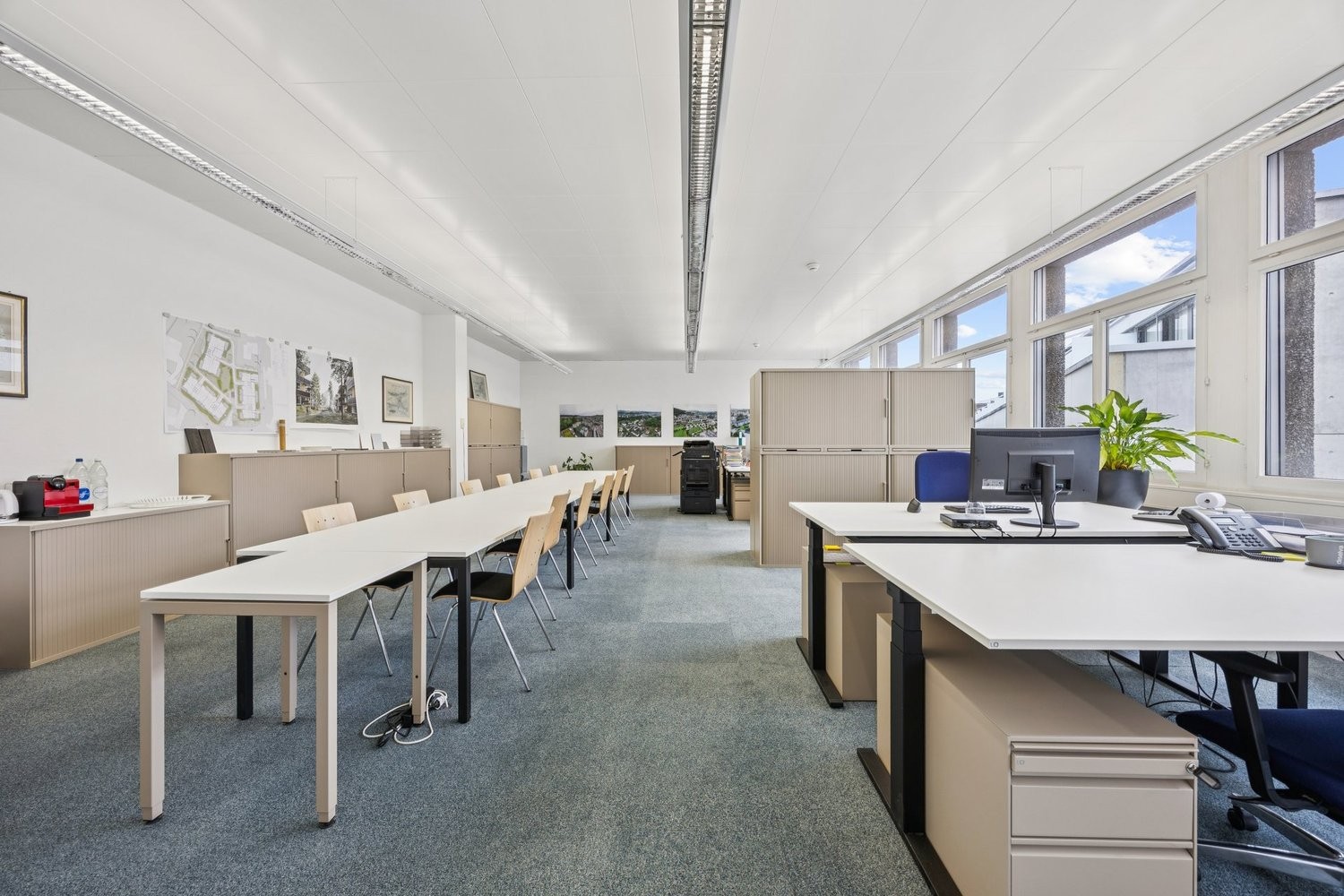 95m² bureau, photo 1 sur 8
