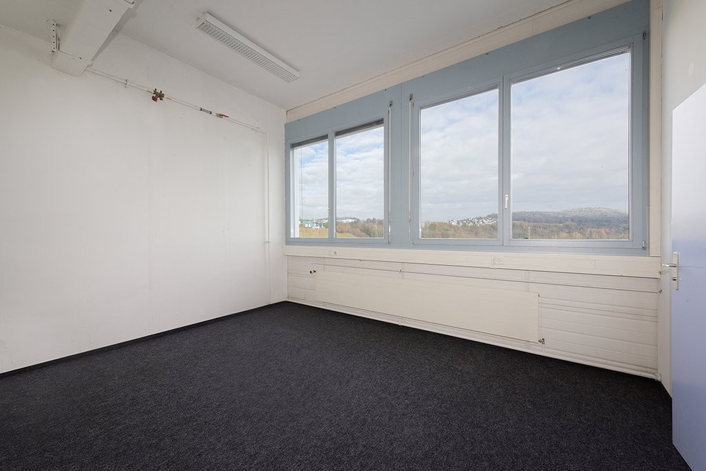 130m² office
