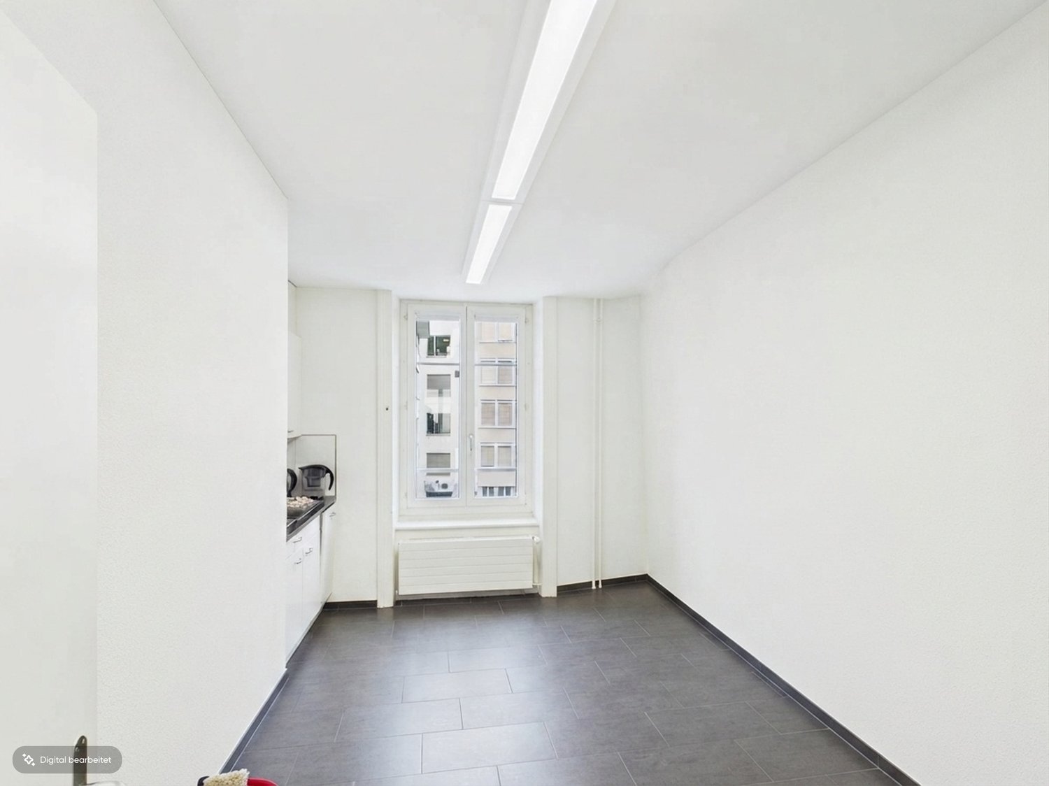 130m² office