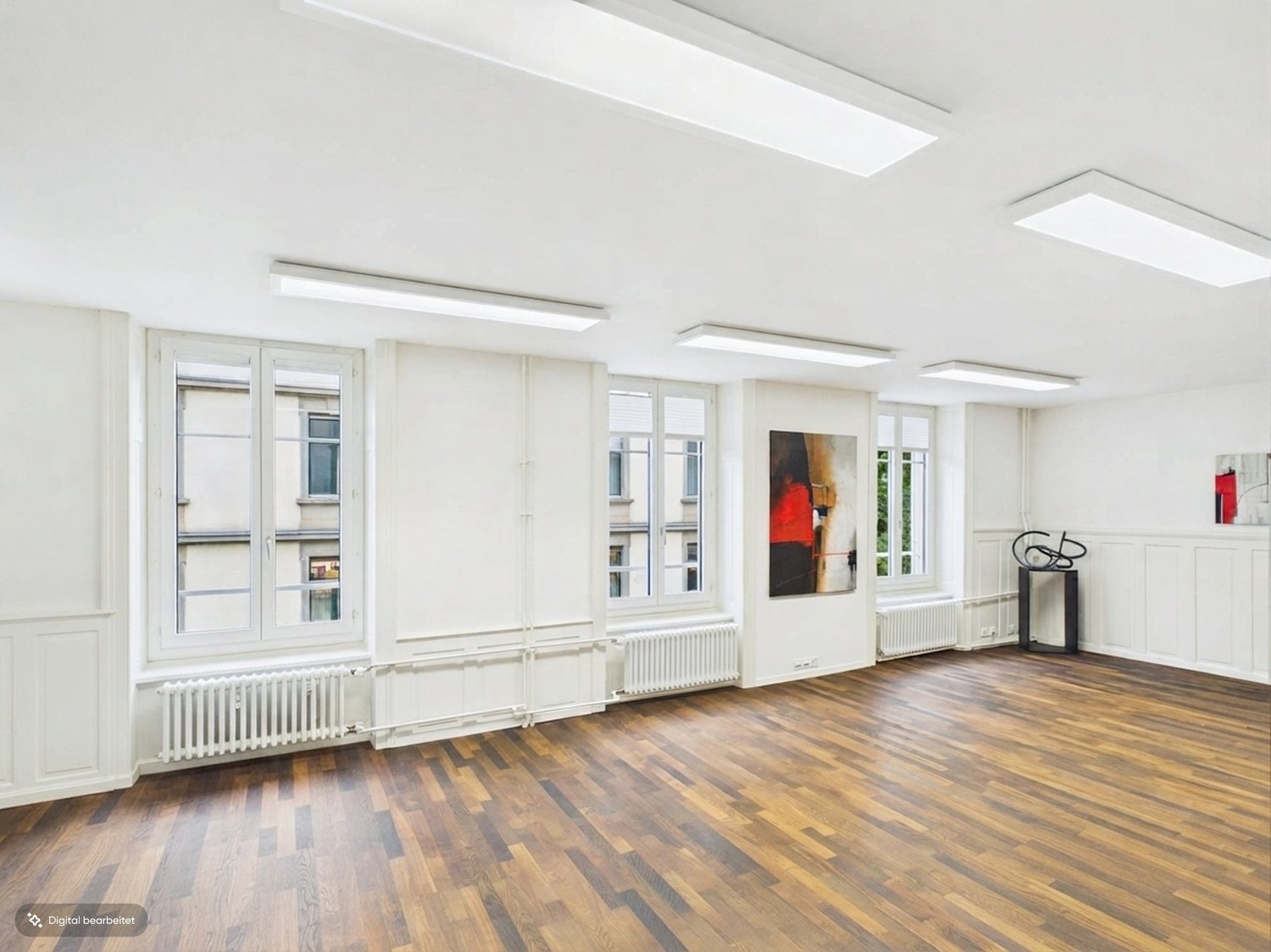 130m² office