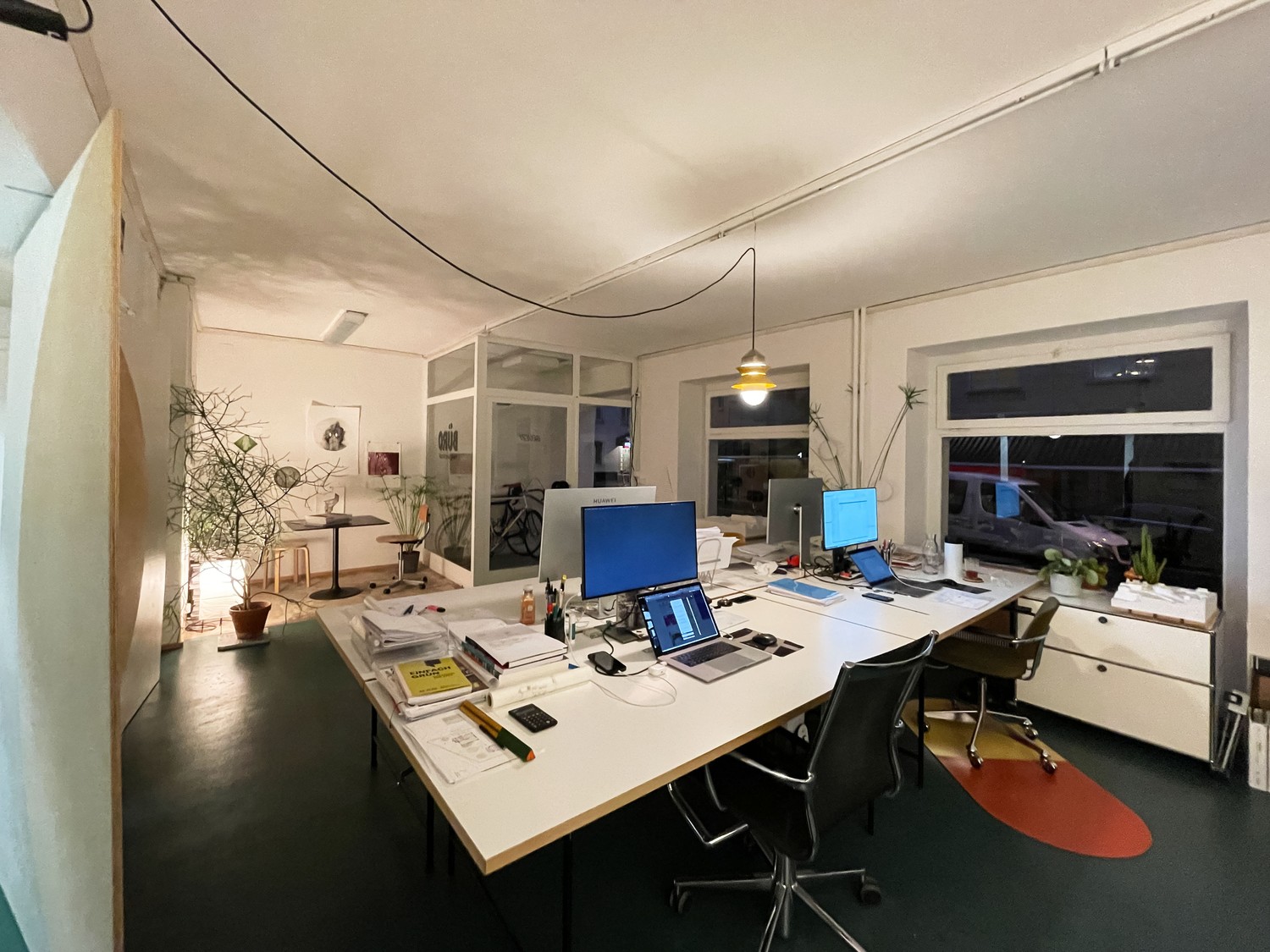 Office, Foto 1 von 6