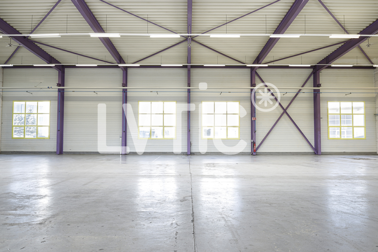 636m² industrial object, Foto 5 von 9