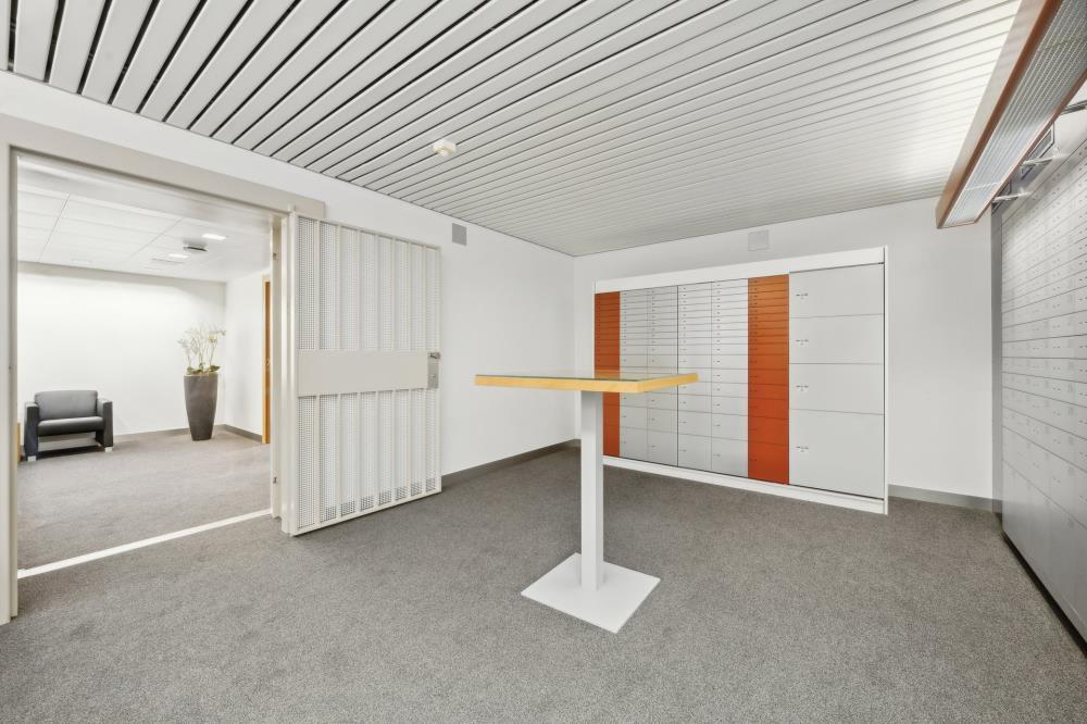 430m² commerciale