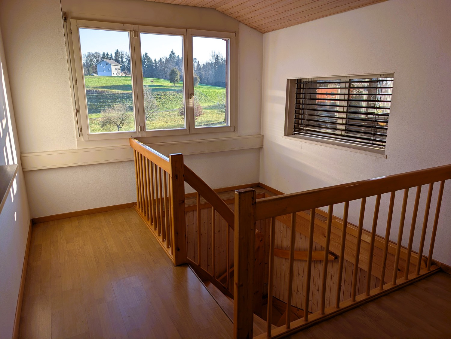 30-30m² office
