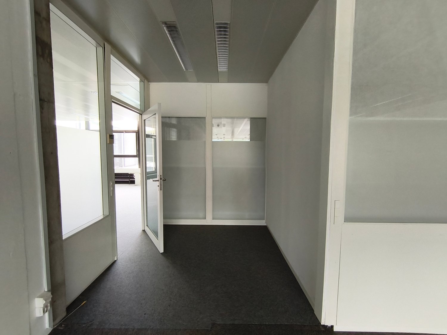 110m² office, photo 10 of 10