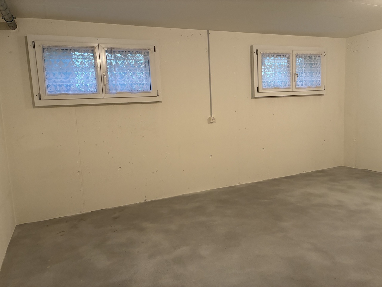 Hobby room, photo 1 of 2