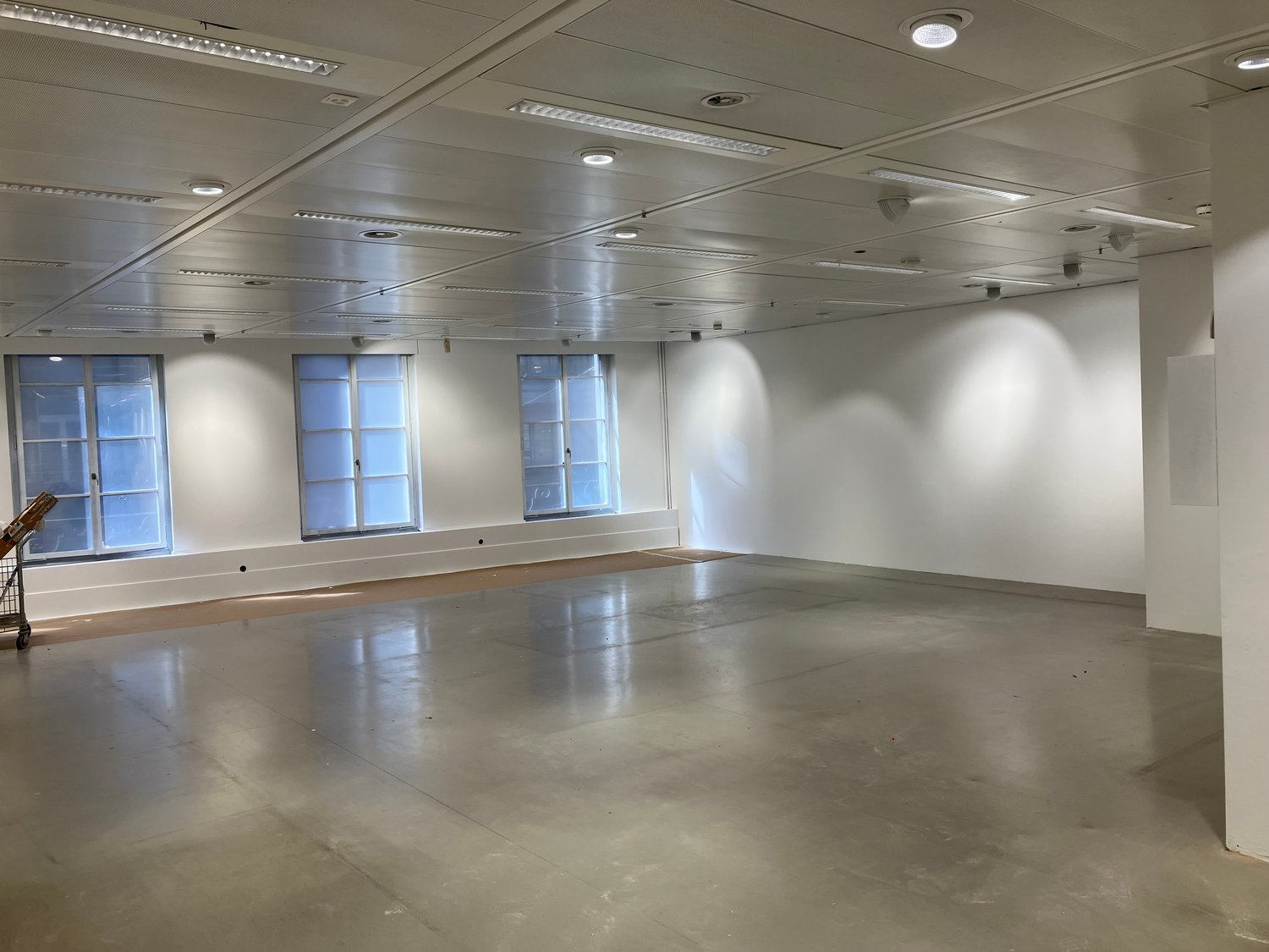 420m² commercial