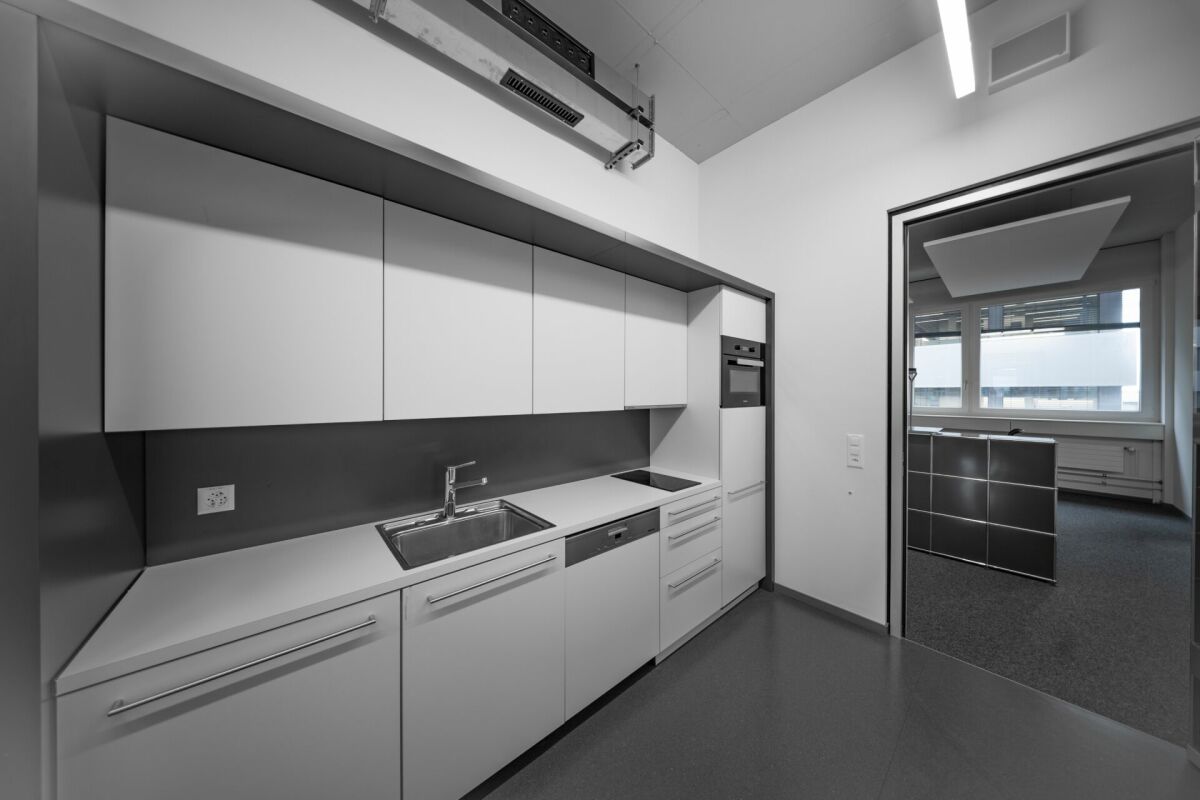 522m² office, Foto 9 von 10