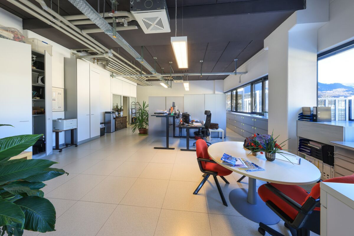 120m² commercial, Foto 5 von 7
