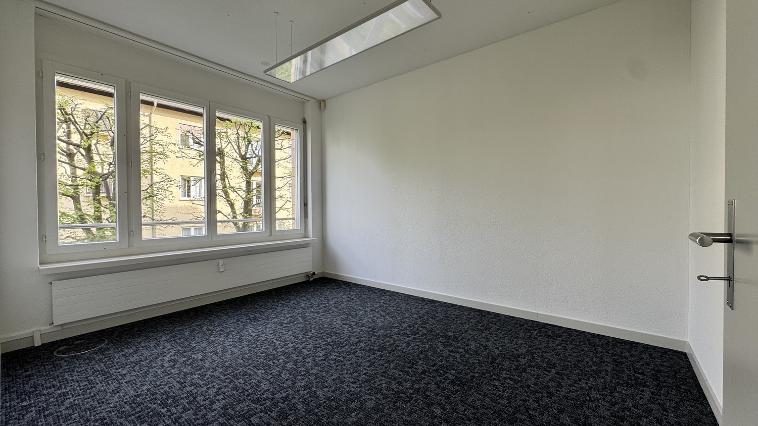 175m² commercial, Foto 7 von 7