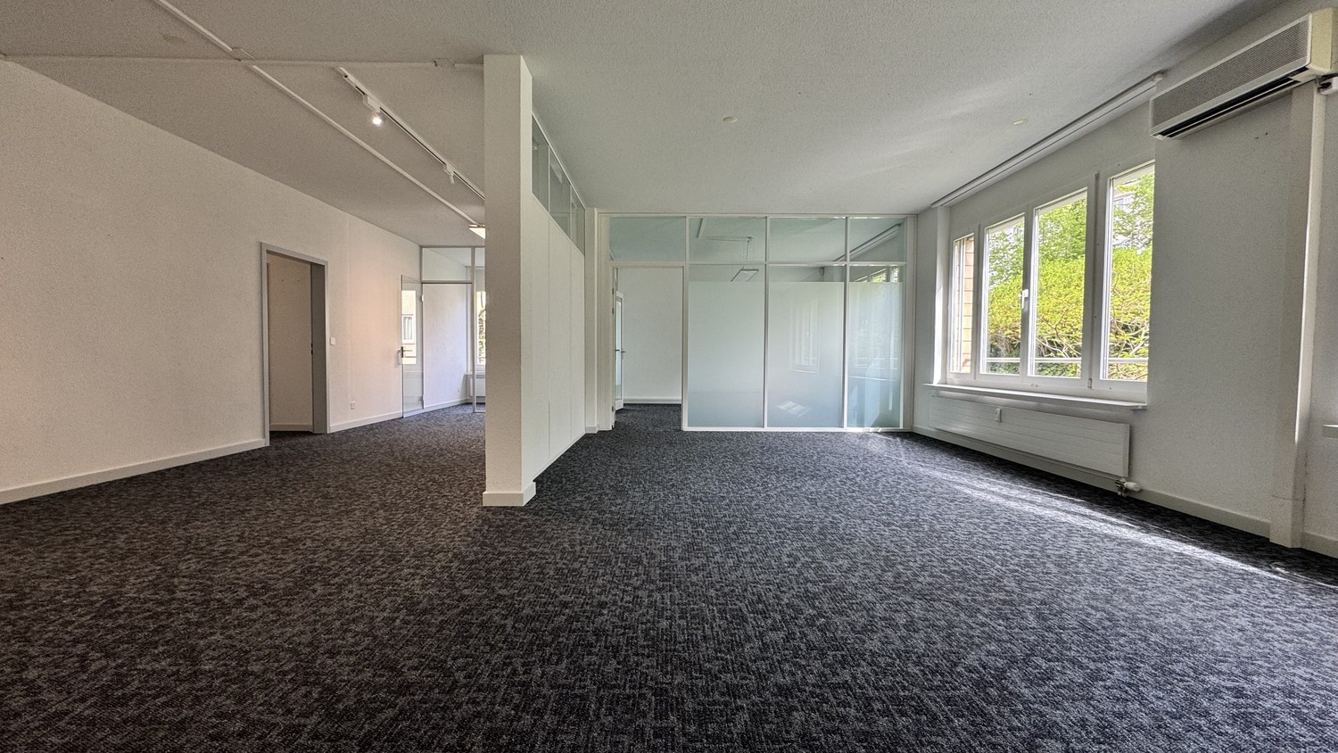 175m² commercial, Foto 5 von 7
